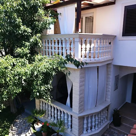 Kraljevic * Vodice