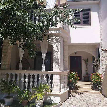 Apartman Kraljevic Vodice