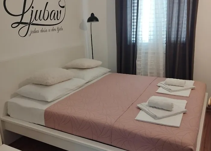 Kraljevic Apartman Vodice